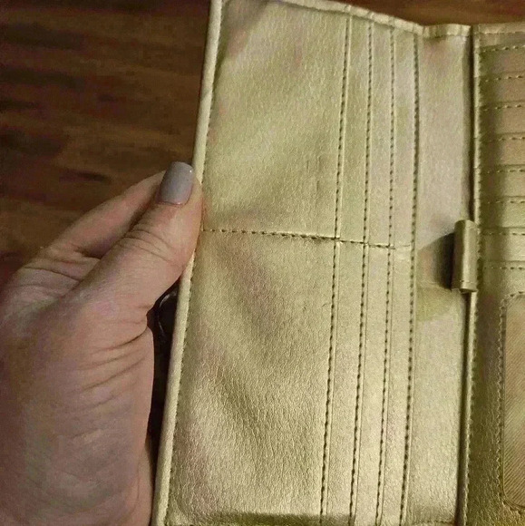 Dana Buchman Purse & envelope wallet.  Purple striped. - Picture 16 of 16